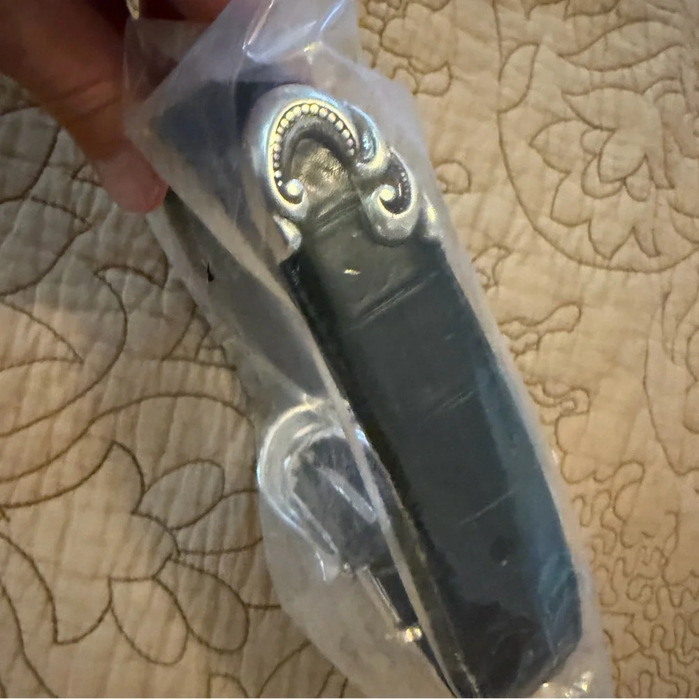Coldwater Creek Black Croc Leather Allegro Swirl Belt Silver Buckle, Size L, NWT
